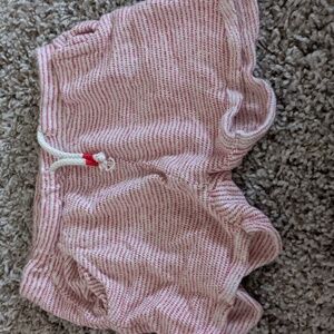 Zara Red stripe shorts size 12/18 months